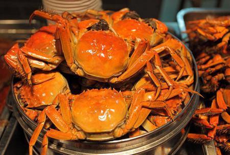 吃螃蟹 吃瓜,品味秋季美食盛宴