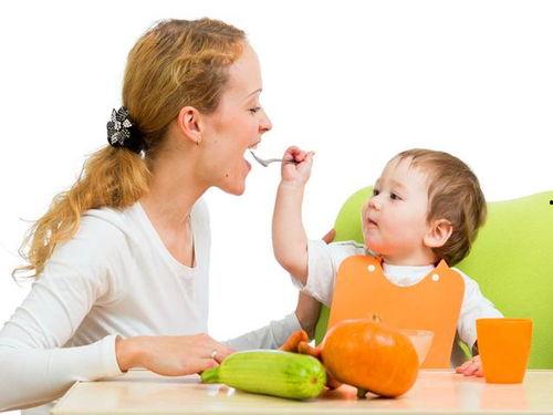 梦见和妈妈分瓜吃,与妈妈共享分瓜之乐